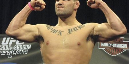 Cain Velasquez withdraws from UFC 180 with injury, Mark Hunt takes his place