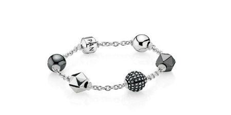 Gift your better half the perfect accessory – a PANDORA bracelet