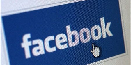 Thumbs down; Facebook bin the famous digit for simpler ‘Like’ button