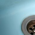 Five minute DIY: Cleaning the kitchen sink