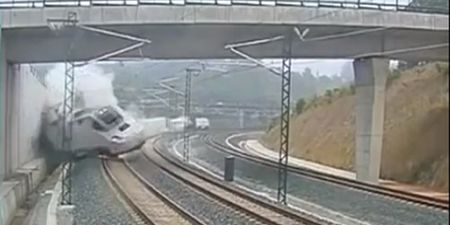 Video: The shocking last moments of the Compostela train crash