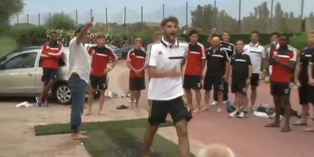 Video: Southampton players walk over hot coals in preseason