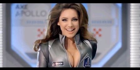 Video: Kelly Brook plays a sexy astronaut in new Turkish TV ad