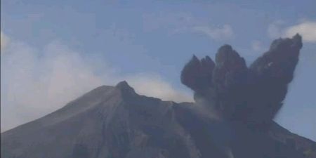 Video and pics: Massive volcanic eruption in Japan coats nearby city in ash