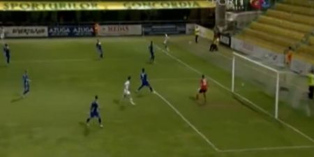 Video: Incredible goal from Romania recalls Roberto Carlos and the ‘impossible goal’