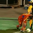 Video: Armenian player takes arguably the worst corner-kick of all time