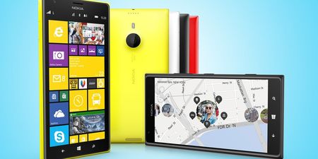 Nokia enters the phablet game with the Lumia 1520