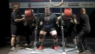 Video: Norwegian powerlifter lifting a record 475kg is kind of scary