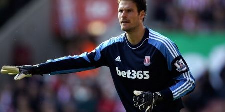 Video: Asmir Begovic scores against Southampton from his own box