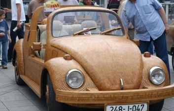 Wood you believe it? Man carves himself a Volkswagen Beetle out of timber