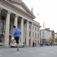 Video: Irish lad displays his amazing freestyle football skills at some of Dublin’s most famous sights