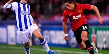 GIF: Javier Hernandez misses absolute sitter against Real Sociedad