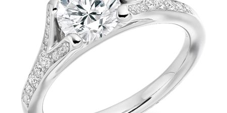 Lacking in your diamond ring knowledge? Help is at hand