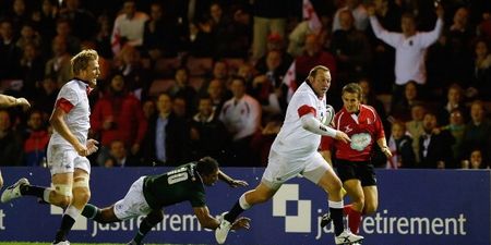 Video: Steve Thompson (yes, THAT Steve Thompson) scores amazing length of the pitch try for England legends