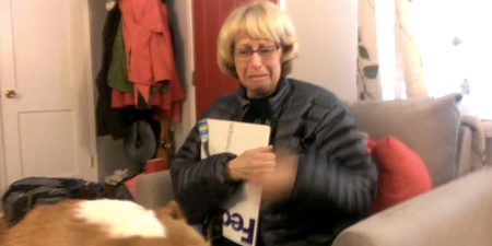 Video: Seahawks fan surprises his mammy with Super Bowl tickets