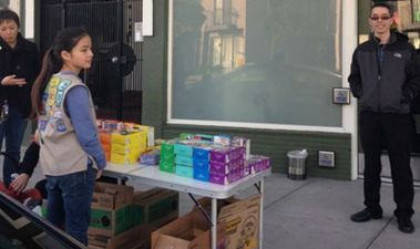 13-year-old girl scout sells cookies outside marijuana dispensary