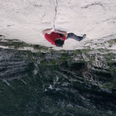 Don’t look down… Rock climber hangs from a 457m cliff without any safety equipment