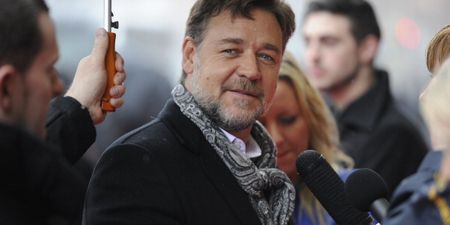 Russell Crowe slams Irish journalist on Twitter