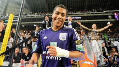 Video: Fantastic defence-splitting pass by 16-year-old Anderlecht starlet