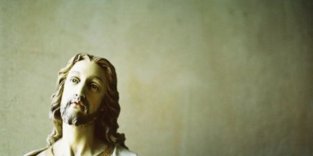 Picture: Holy Jaysus – Irish artist creates a huge image of Jesus in Drogheda field