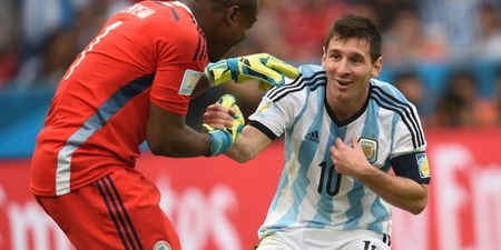 Video: Nigerian goalkeeper tells referee: “Messi’s so good, and I’m shit!”