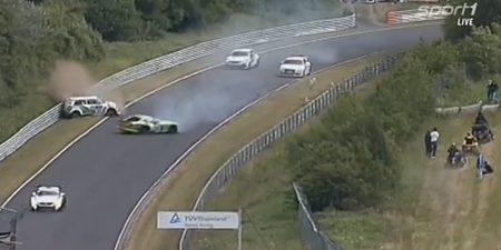 Video: Dodge Viper crashes hard at Nürburgring during yellow flag warning
