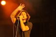Video: Pearl Jam singer Eddie Vedder takes ice bucket challenge, nominates Niall Horan