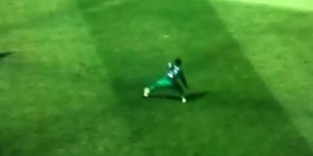 Vine: Cheick Tiote falling over completely unchallenged is the highlight of Colombia v Ivory Coast so far