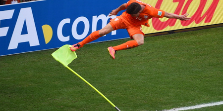 Vine: Sweet mother of god, Netherlands striker Huntelaar misses from two-yards out