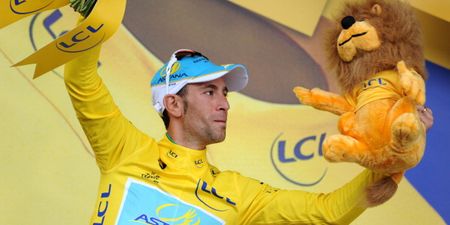 ICYMI: Squirm as Tour de France stage winner Vincenzo Nibali tries and fails to get on-stage kiss