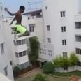 Video: This guy made heart-stopping jump off a five-storey building into a swimming pool