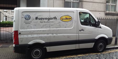 Pics: Volkswagen Ireland & Today FM team up to ‘Save Garth’ with a moving petition