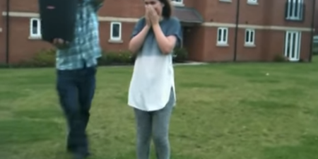 Video: 20-year-old dislocates jaw after screaming too hard during Ice Bucket Challenge