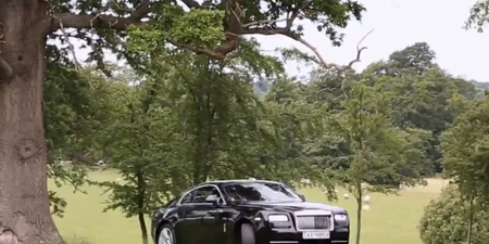 Video: Watch as a €250,000 Rolls-Royce Wraith drifts around a countryside estate