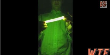 Video: This genius decides to microwave a glowstick, it doesn’t go well
