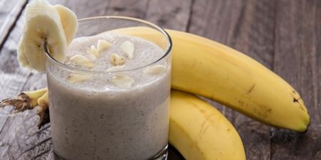 Tasty and easy to make protein recipes: Chocolate PB Banana smoothie