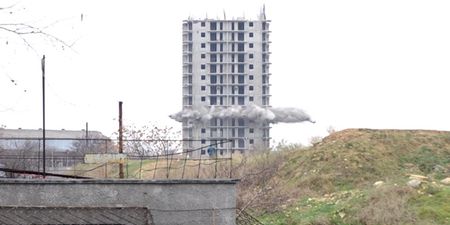 Video: This is how some people can absolutely balls up a building demolition