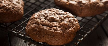 Tasty and easy to make protein recipes: Christmassy Chocolate Chip cookies