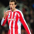 Pic: Peter Crouch is not the type of man a jockey should be standing beside in a photo