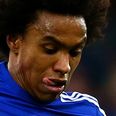 Willian shows off with a ridiculous swimming pool bicycle kick