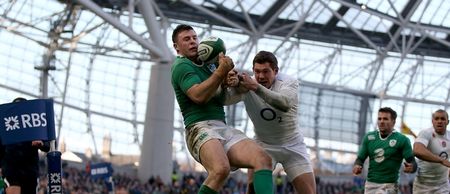 Pic: Proof that playing GAA in Athlone helped Robbie Henshaw’s skill under the high ball