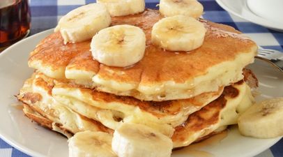 Pure and simple recipe of the day: Banana pancakes