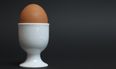 Video: This lifehack will change the way that you remove the shell from a hard-boiled egg
