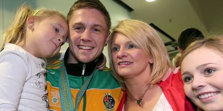 Video: Irish boxer Jason Quigley emerges from car boot to shock his mother on surprise visit home