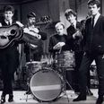 JOE’s Classic Song of the Day : The Hollies – The Air That I Breathe