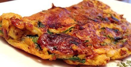 Pure and Simple Recipe of the Day: Sun-dried Tomato Omelette
