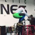Video: College footballer performs 40-inch box jump while holding two 32kg dumbbells