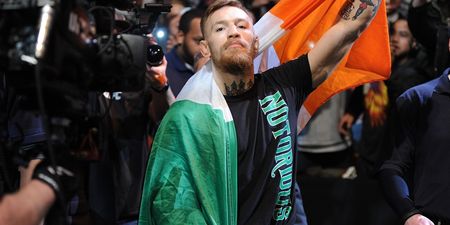 Pic: Irish man blags his way into Conor McGregor’s pool party and gets a snap with the man himself