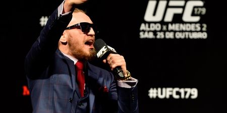 Pics: Mullingar man with beer in hand blags entry to Conor McGregor’s post-fight press conference, meets him