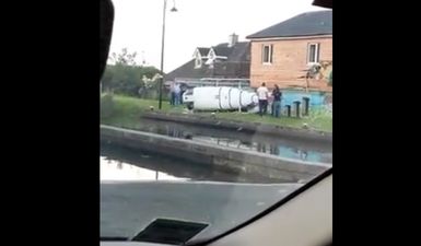 Video: A helicopter crashed into a pub in Longford last night